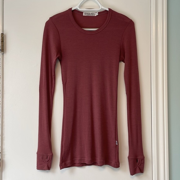 Simply Merino Long Sleeve Top With Thumbholes - Picture 3 of 8